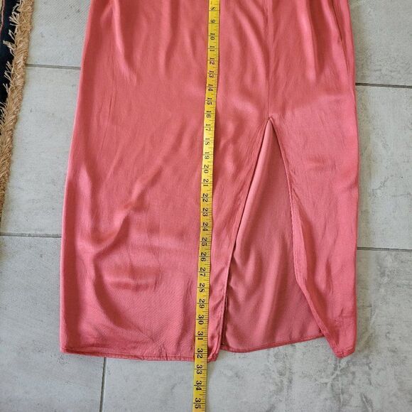 WAYF Skirt size M  - Picture 6 of 8